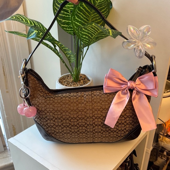 SOLD - Picture 1 of 10